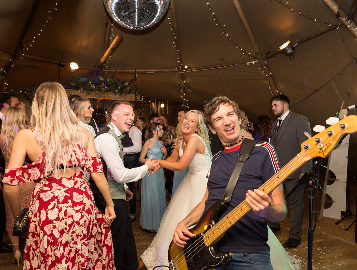 Brit pop Wedding Band